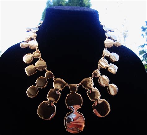 Kate Spade New York Rare Metropolitan Pearl Opera Hall Bold Necklace