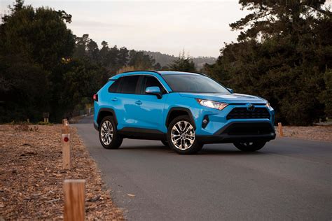 2019 Toyota Rav4 Blue Flame