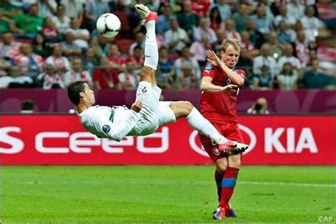 Browse 28 ronaldo bicycle kick stock photos and images available, or start a new search to explore more stock photos and images. Bicycle Kick Ronaldo Wallpapers - WallpaperSafari