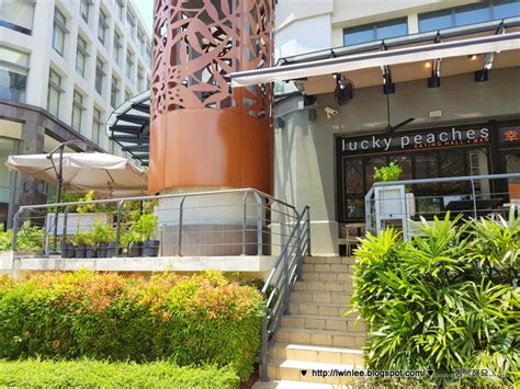 A forum community dedicated to skyscrapers, towers, highrises, construction, and city planning enthusiasts. 辛の桃 LUCKY PEACHES EATING HALL + BAR @ PLAZA ARKADIA, DESA ...