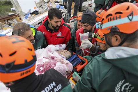 Depremin Merkezi Kahramanmara Ta Ilk Afetin Ard Ndan Ya Ananlar Kamerada