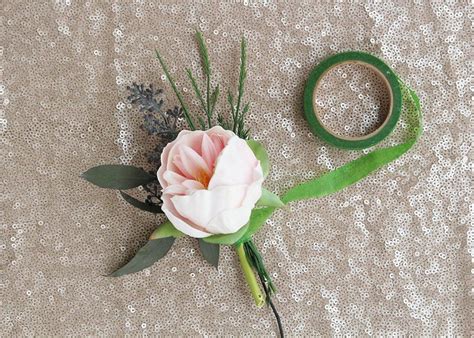 Check spelling or type a new query. DIY Bouquet & Boutonniere: Glam Wedding in 2020 | Fake ...