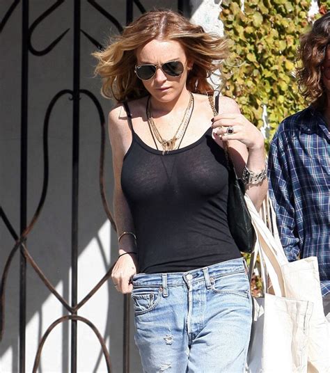 Lindsay Lohan Without Bra Hot Pictures