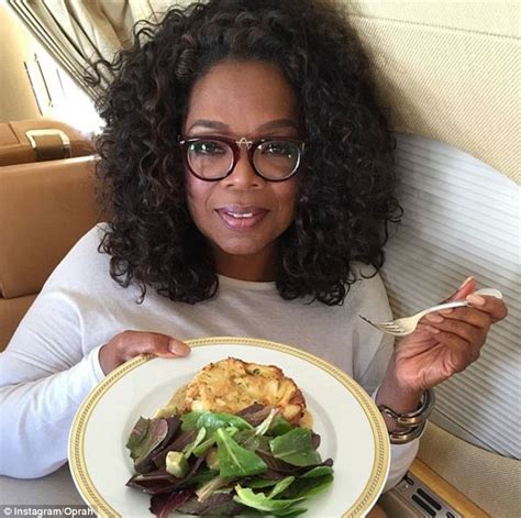 Oprah Reveals The Secrets Behind Her 26lb Weight Loss Daily Mail Online