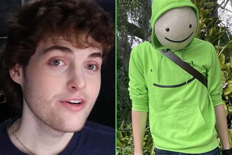‘minecraft Youtuber Dreams Viral Face Reveal Exposes The Downside Of