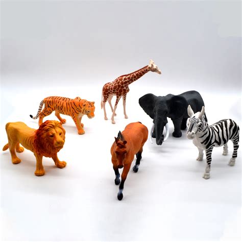 Jimmys Toys Plastic Animal Figurine Set Realistic Wild Animals Lion
