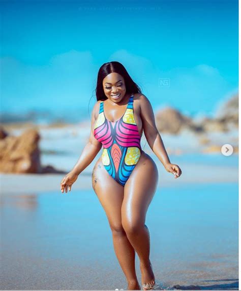 Ghanaian Actress Moesha Boduong Flaunts Her Curvy Body On A Swimsuit