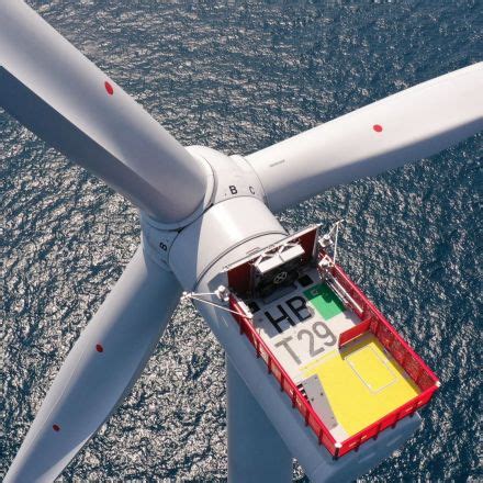 Snapzu Earth The World S Biggest Offshore Wind Farm Is Now Fully Operational