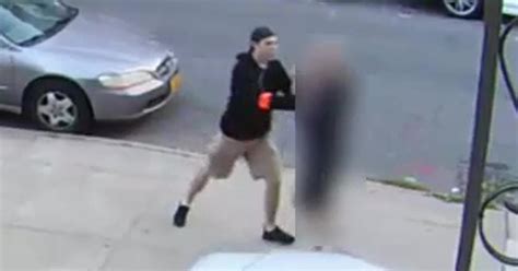 Nypd Seek Police Impersonators In Brooklyn And Bronx Robberies Cbs