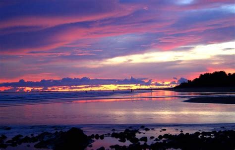 Purple Sunset Colorful Beach Sunset In Playa Bahia