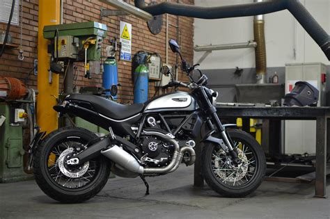 2018 Ducati Scrambler Street Classic Review • Total Motorcycle