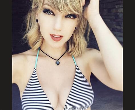Taylor Swift Lookalike Melts The Web Daily Star