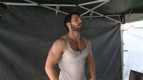 auscaps henry cavill shirtless in man of steel special features