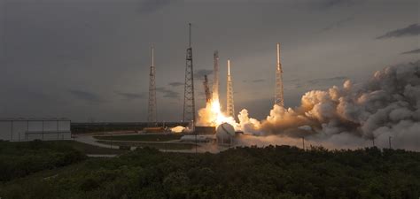 Spectacular 5th SpaceX Launch in 2015 Sets Record Pace, Clears Path for ...
