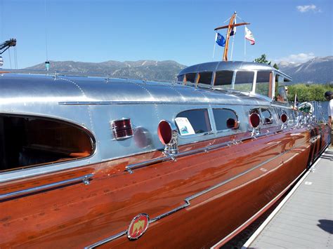 Lake Tahoe Wooden Boat Show ~ Berekbek
