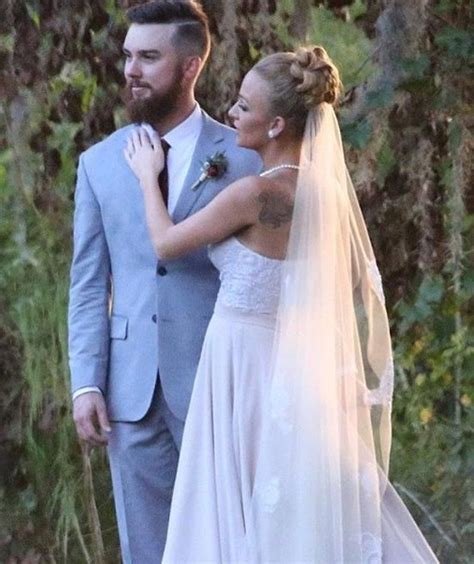 Maci Bookout Taylor Mckinney Wedding Pic The Hollywood Gossip