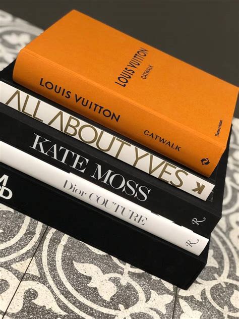 Get free louis vuitton now and use louis vuitton immediately to get % off or $ off or free shipping. Louis Vuitton Catwalk - Coffee Table Books