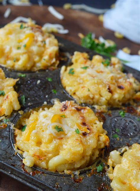 Think of barbequed ribs on the side of your bowl or plate of mac and cheese. Mac n Cheese Muffins Recipe - WonkyWonderful