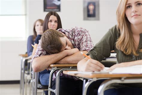Cdc Teens Losing Sleep Thanks To Early School Start Times Data Mine