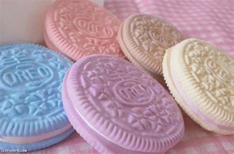 It's one of my favorite ways to celebrate the holidays with loved ones and enjoy all of the on this list, you'll find the top christmas cookies to make this season. Pastel Oreo Cookies Pictures, Photos, and Images for ...