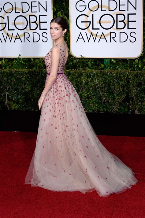 Anna Kendrick At The Golden Globes 2015 Red Carpet