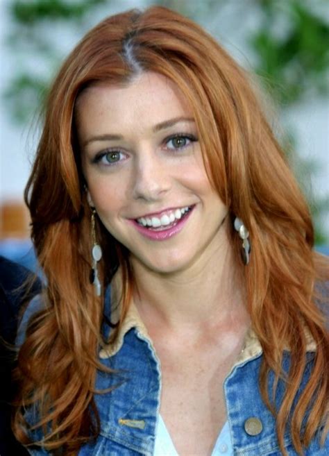 Wash And Go Style For Long Hair Alyson Hannigan