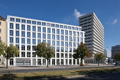 Termine außerhalb der öffnungszeiten nach vereinbarung / selbstbedienungsbereich geöffnet mo. Art-Invest Real Estate | Deutsche Bank Campus (Neubau)