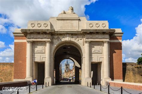 Menin Gate Ypres Belgium Wörter