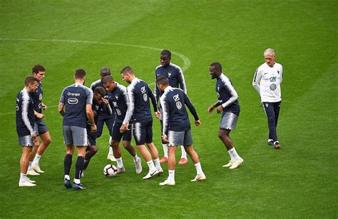 En allemagne, on parle de « schichten ». FOOTBALL - LIGUE DES NATIONS. France-Allemagne : les clés ...