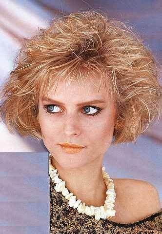 The music, the fashion, the tv shows. 80s Bob Hairstyle - Hairstyles | 80s short hair, Permed ...