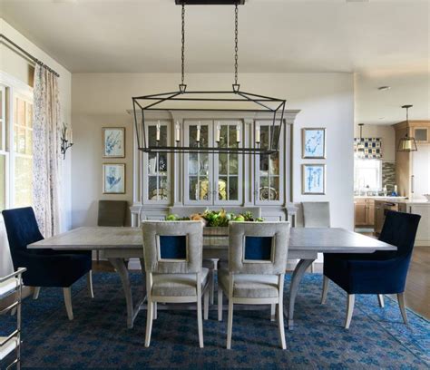 16 Extraordinary Transitional Dining Room Interiors