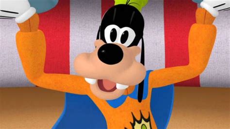 El Súper Deseo De Goofy Disney Mickey Mouse Crafts