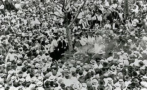 famous photographer documents 1916 lynching in waco houston chronicle