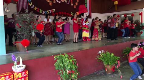 Make social videos in an instant: SJK(C) Bukit Beruang CNY 2019 - 勇气棒嘟嘟 大合唱 - YouTube