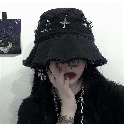 Gothic Pin Bucket Cap Grunge Girl Girl With Hat Ulzzang Girl