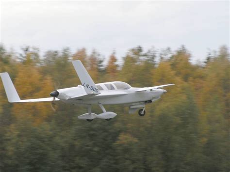 2000 Rutan 40 Defiant For Sale In Enzv Stavanger Planearea