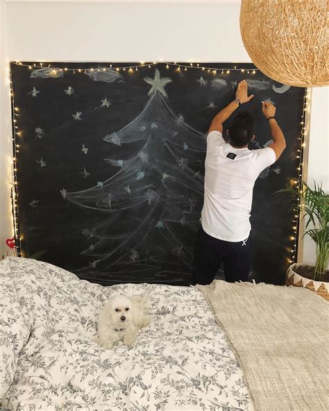 Ο γνωστός παρουσιαστής μιλώντας στη διαδικτυακή εκπομπή ανέλυσε με το δικό του ξεχωριστό τρόπο τα μεγάλα παιχνίδια του σαββατοκύριακου. Σάββας Πούμπουρας: Το πρωτότυπο Χριστουγεννιάτικο δέντρο ...