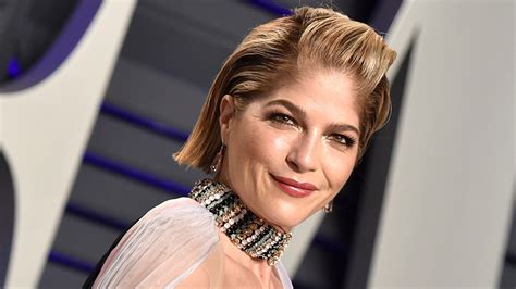 Selma Blair Shares Tips For Applying Makeup With Multiple Sclerosis In