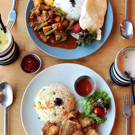 Vegetarian family home subang jaya 131, jalan ss15/5a, subang jaya, 47500, subang jaya, selangor vegetarian family home kota kemuning. 8 Amazing Vegetarian Restaurants In Johor To Discover ...