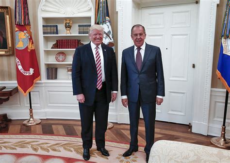 Trump Meets Russian Foreign Minister Amid Washington Turmoil Sbs News