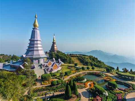 12 Amazing Attractions And Places In Thailand