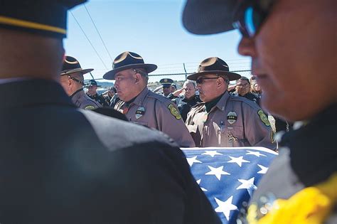 Man Sentenced To 30 Years For Killing Navajo Police Officer The Daily