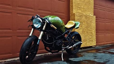 Custom Ducati Monster 750 Cafe Racer