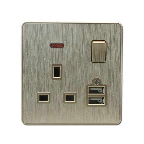 13a Uk Switched Socket With Neon And 2 Usb Port Light Socket China