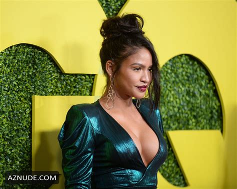 cassie ventura showed off her cleavage at the 2018 gq men of the year party in beverly hills
