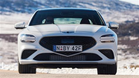2021 Genesis G70 33t Sport Review New Rival To The Bmw 3 Series