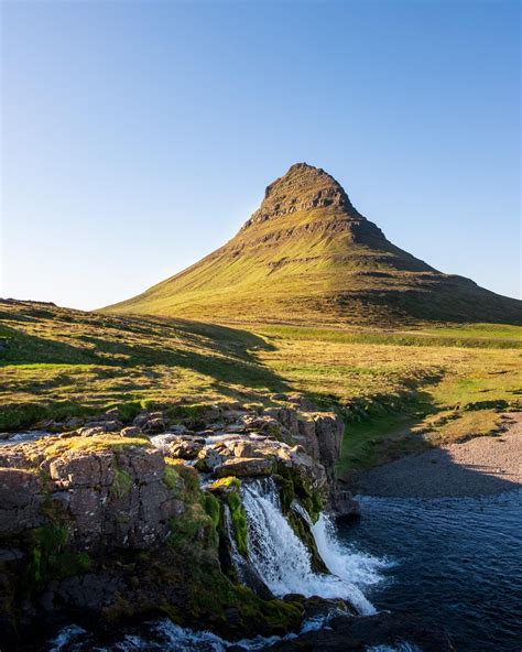 Kirkjufell Mountain On The Snæfellsnes Peninsula West Iceland Oc