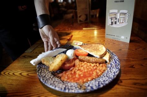 A sunday lunch down the pub has always be a tradition but now wetherspoons seems to have locked down the market on breakfast. What time does Wetherspoon's do breakfast? | Metro News