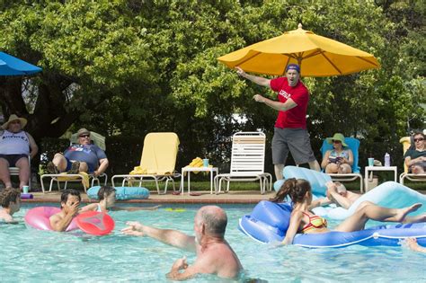 Pin On Stars Hollow The Community Pool