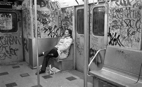 New York City Subway Crime 1980s Photos New York Citys Subway